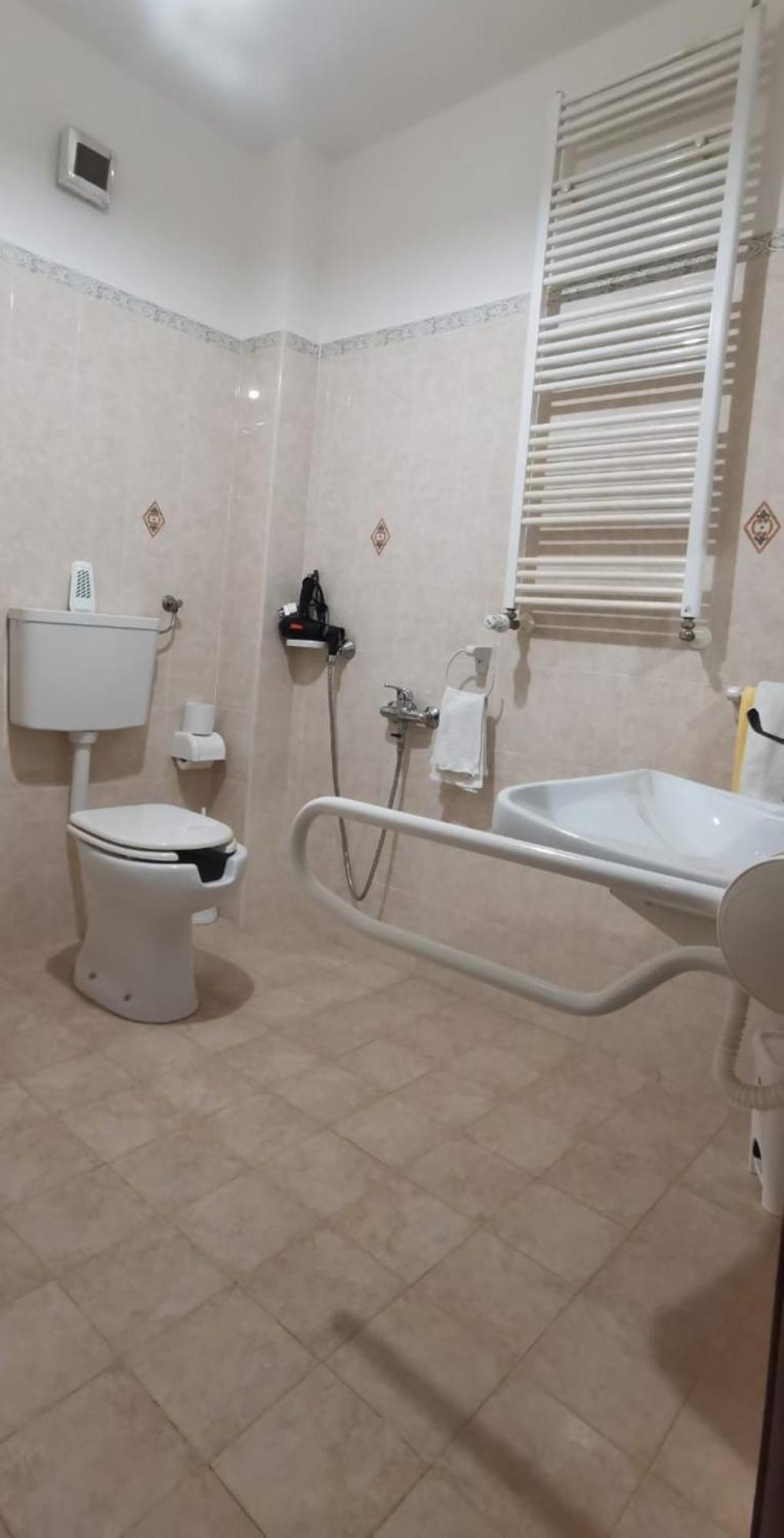 Hotel Edelweiss Laino Borgo Exterior foto